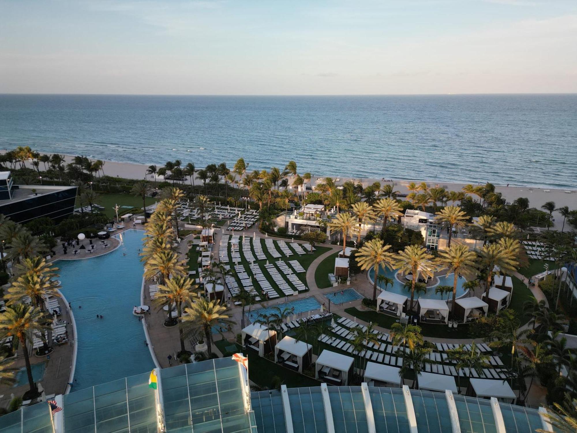 Fontainebleau Resort High Floor W Ocean Views Miami Beach Eksteriør bilde